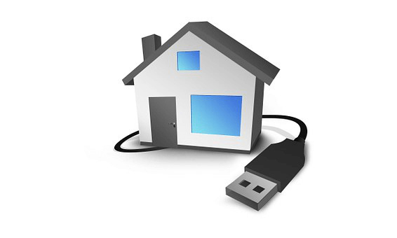 为什么在WiFi连接的环境中，电脑操作手机会卡？