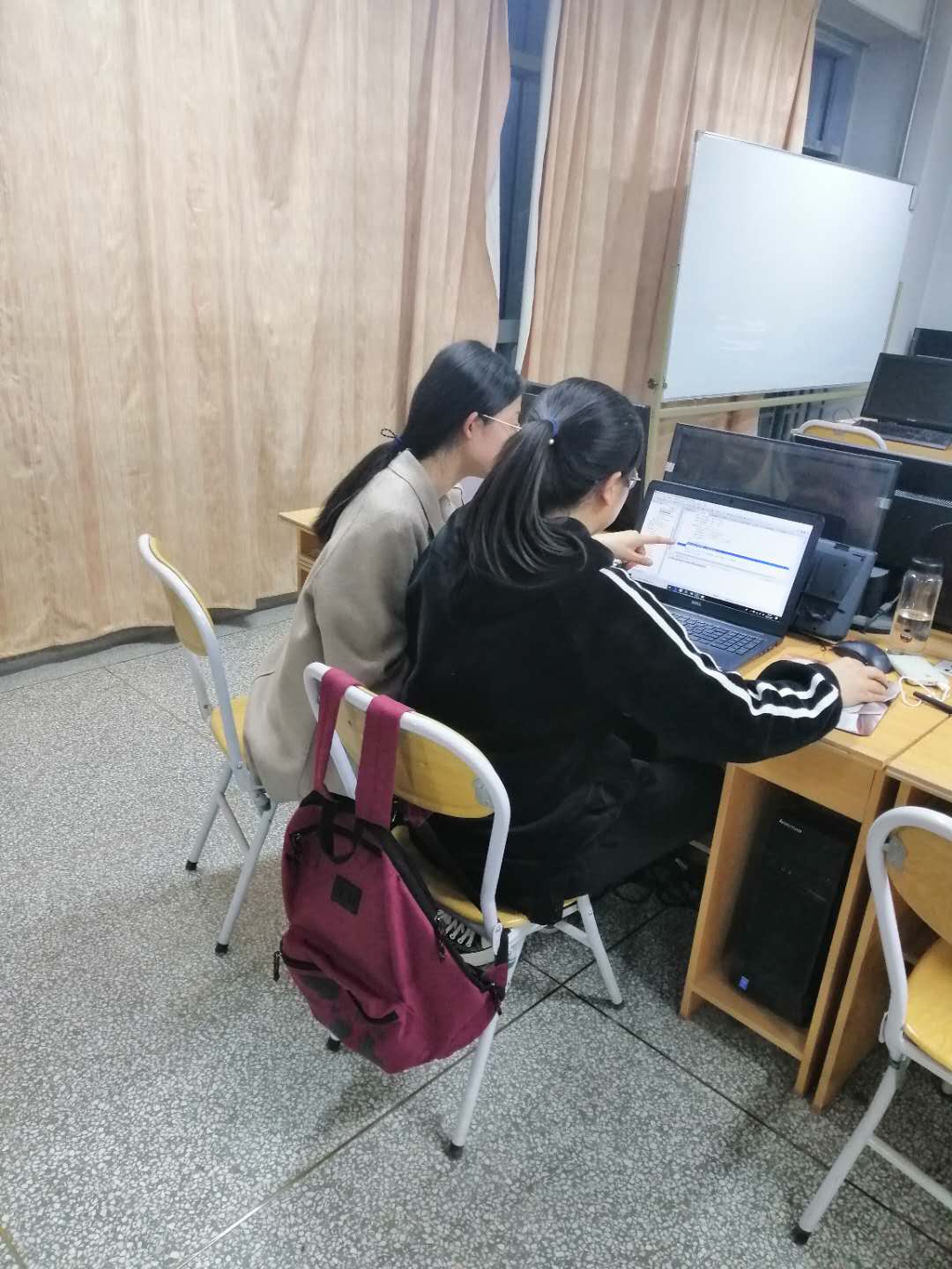 1614554-20190402222558647-1350188015.png