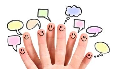 不懂怎样和上级优雅交流？这个 AI 系统让你秒变 social 达人
