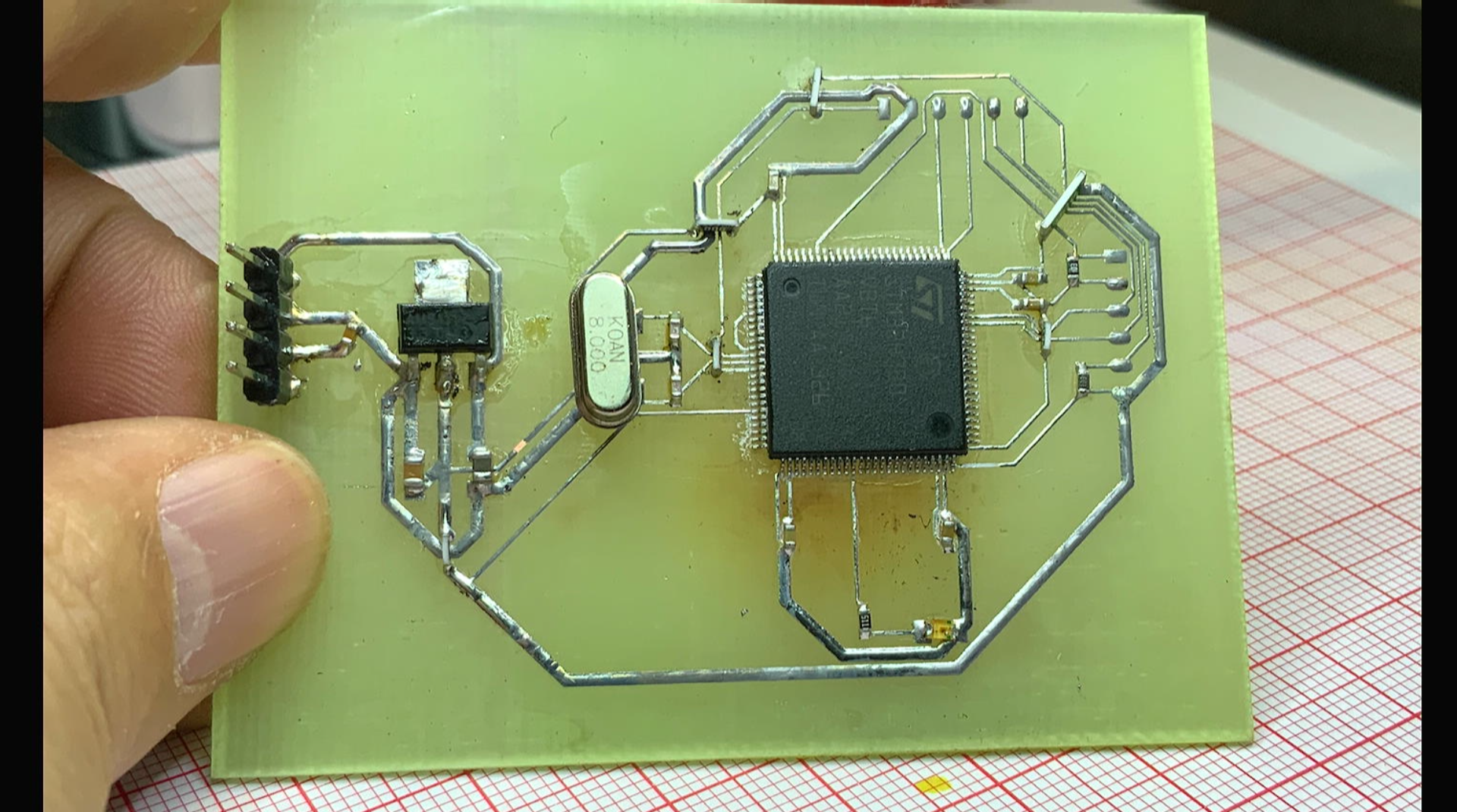 制作stm32h7b0vbtx实验电路板