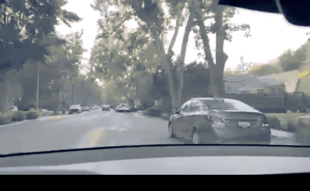 d10d875bb9939c4f0b38daffde85c157.gif