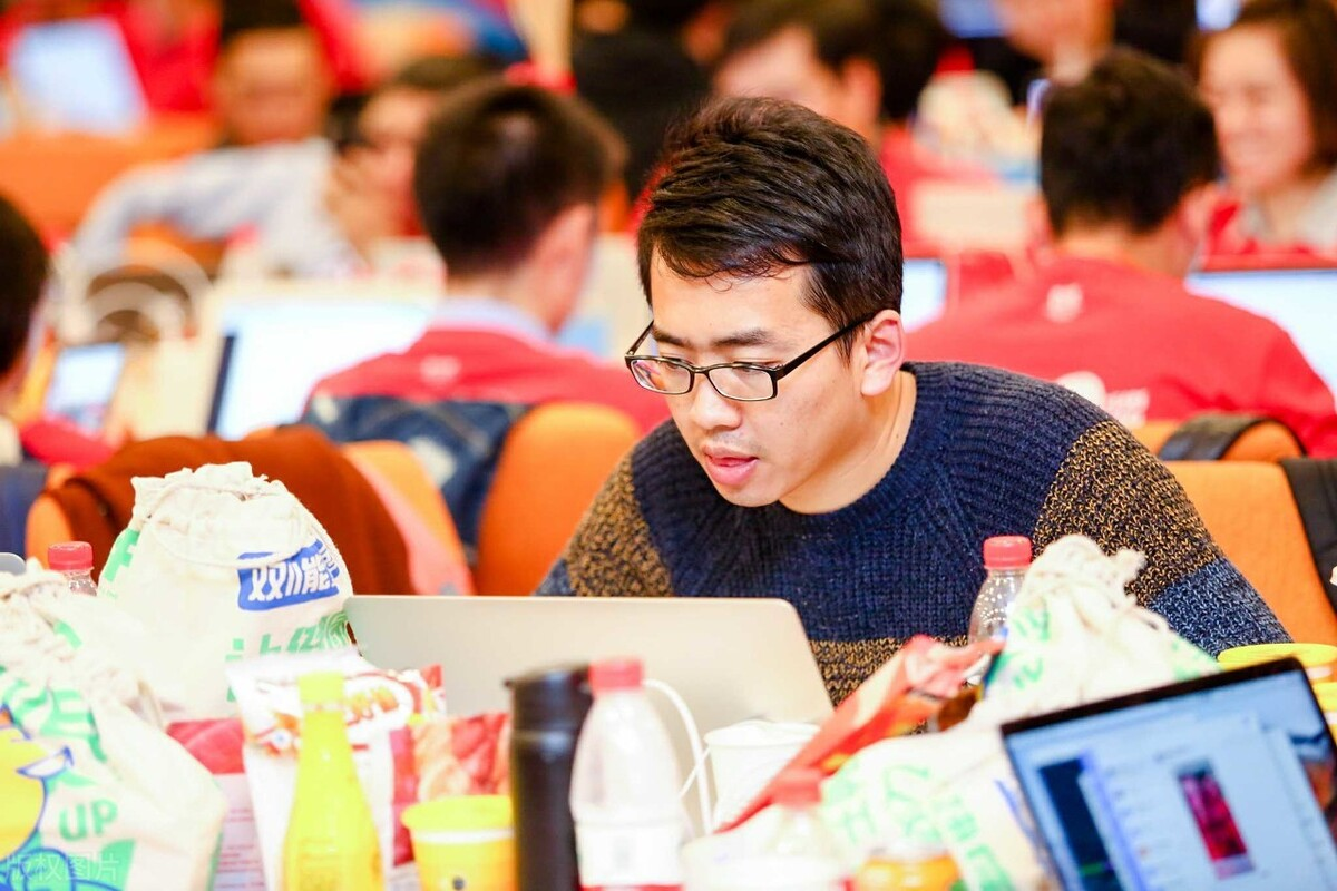 程序员是否可以作为终身从事的职业，以及程序员该何时考虑转岗