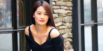 寒冬美女依然性感至上