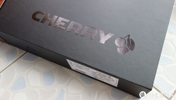 \"信仰充值\" 那颗樱桃的甜酸味：Cherry 樱桃 G80-3000 白茶/白青（伪）开箱