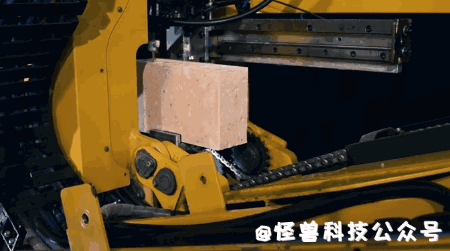 5ceae3b3f4926145ef74e597e7d3978e.gif