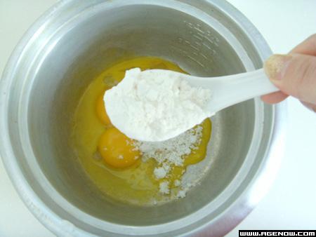 用电饭锅做蛋糕的做法