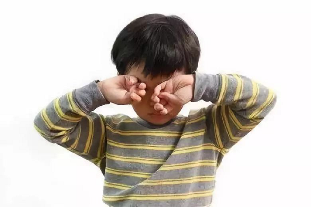 孩子总歪头眯眼,其实是眼睛在“提醒”你-CSDN博客