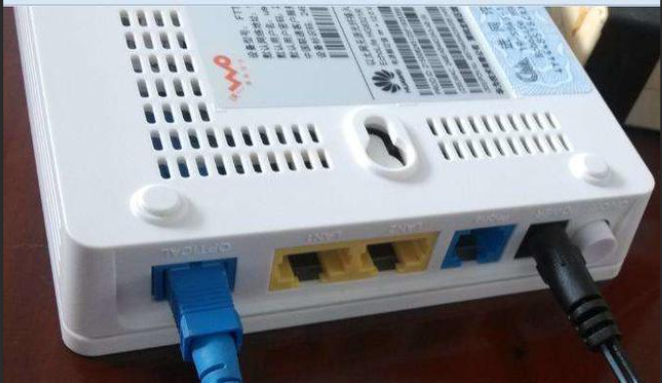 光猫、机顶盒、路由器的区别_光猫机顶盒路由器图片-CSDN博客