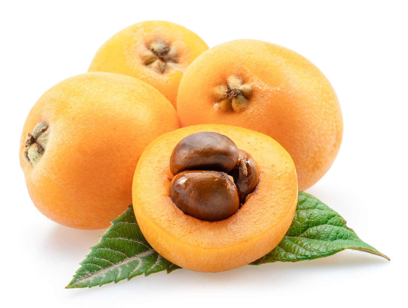 枇杷中富含的b族维生素可以加快身体的新陈代谢速度,促进体内脂肪的