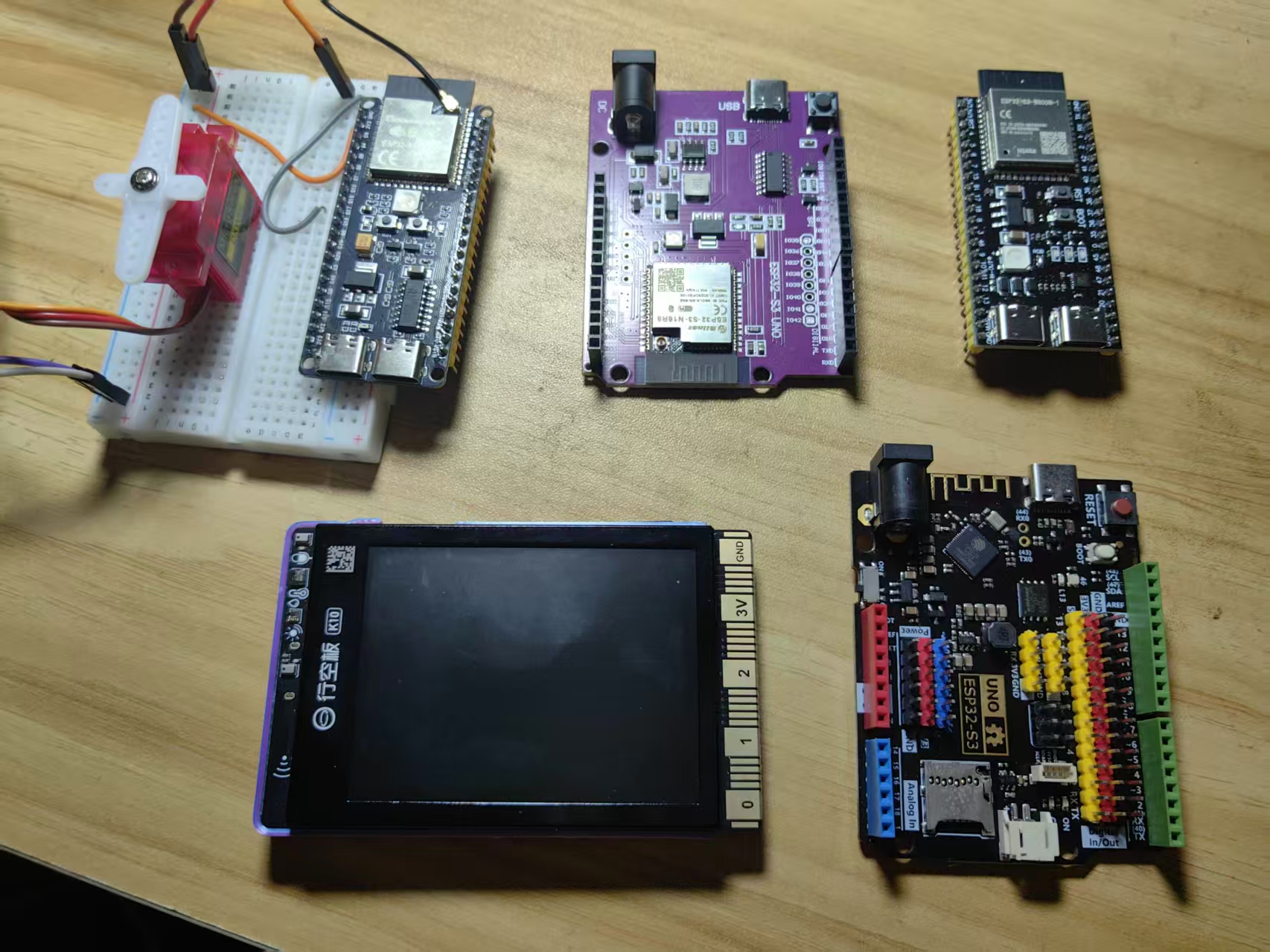 在这里插入图片描述