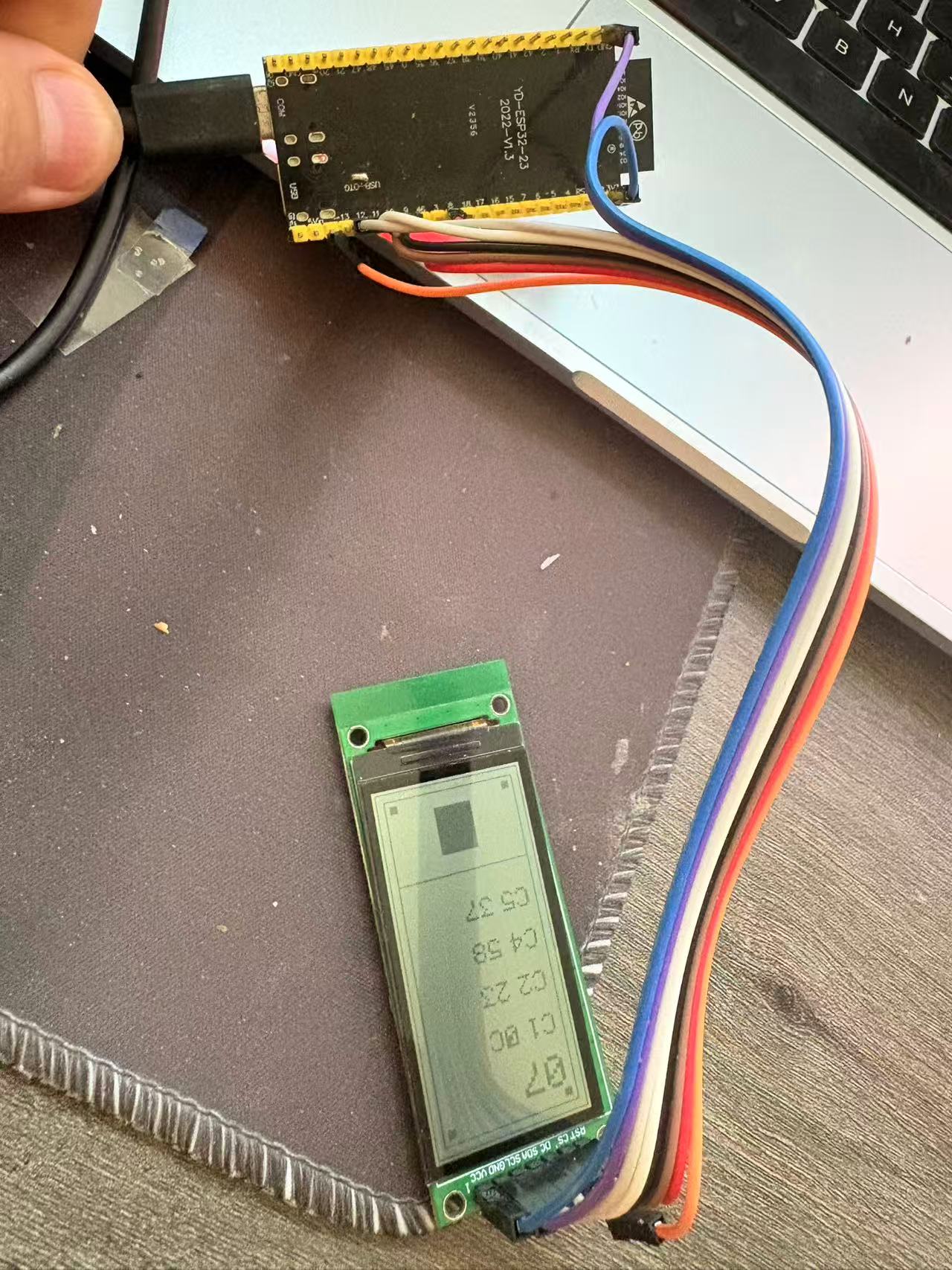 请添加图片描述