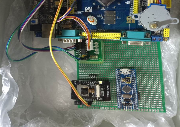 在这里插入图片描述