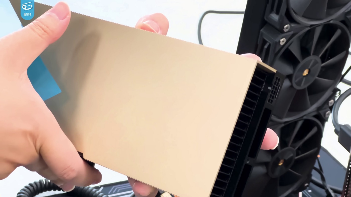 图:NVIDIA H100 加速卡，Vera Rubin 是接替它的下一代训练平台