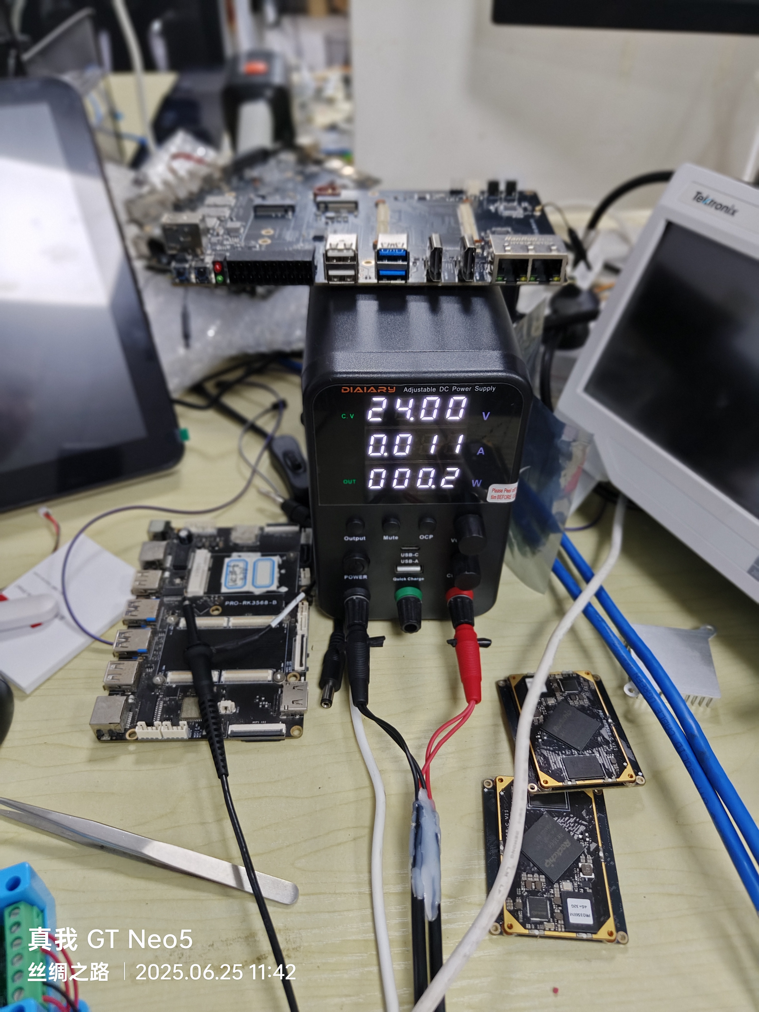 echomem/sys/power/state 深休指令用的这个2深度睡眠之后按power