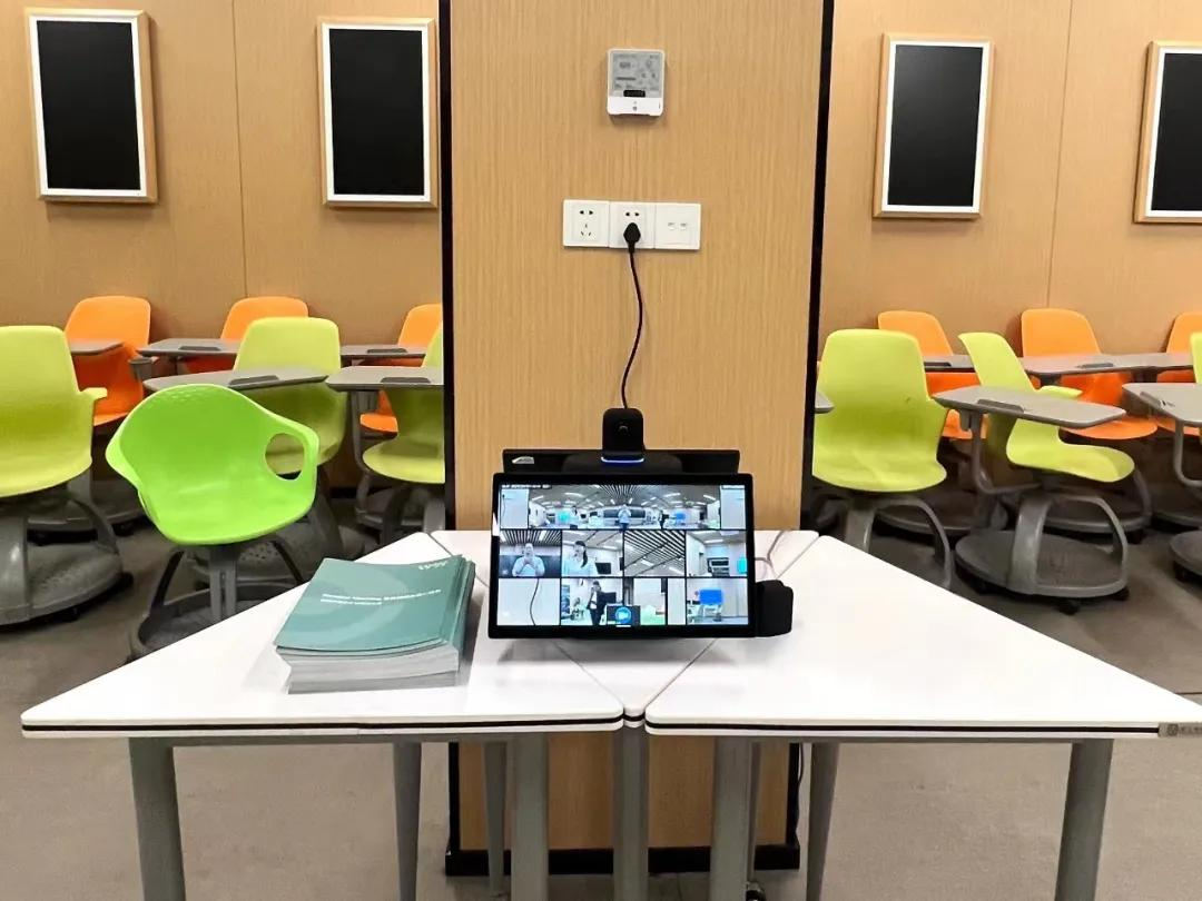 看到科技联合浙江大学和钉钉打造AI互动智慧教室,赋能全场景教学_钉钉 大学教学-CSDN博客