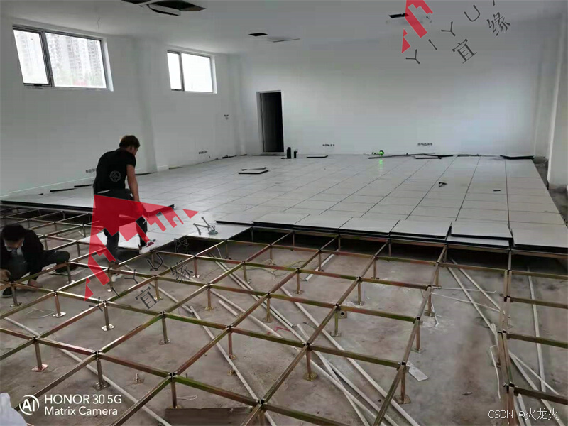深度解析防静电地板更换施工方案_拆除更换防静电活动地板-CSDN博客