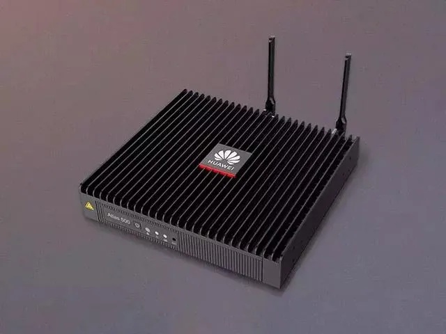 华为Atlas 500 A2智能小站双天线散热设计_1