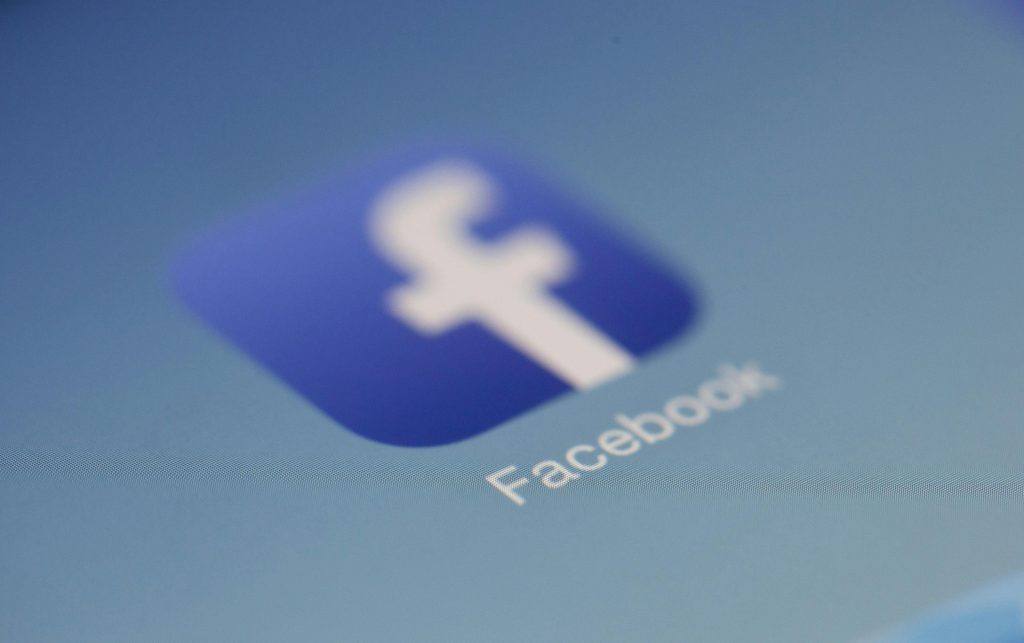 Facebook养号难不难？一文看懂静态住宅代理的作用