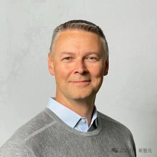 Mark Hura的头像
