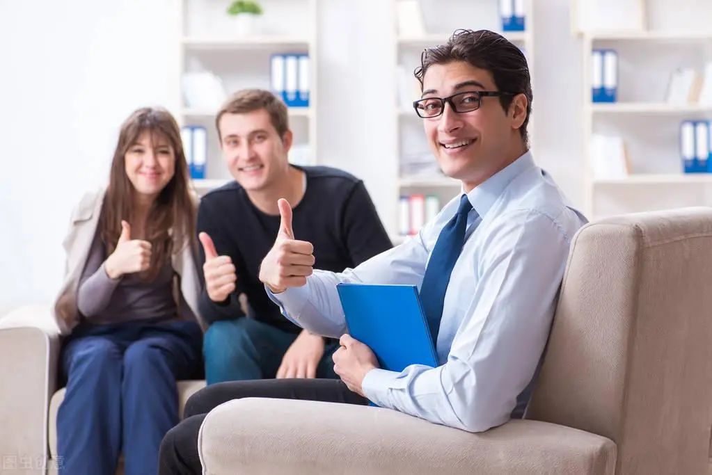 心理咨询师简介——胡雯-赣南医科大学心理健康教育与咨询中心