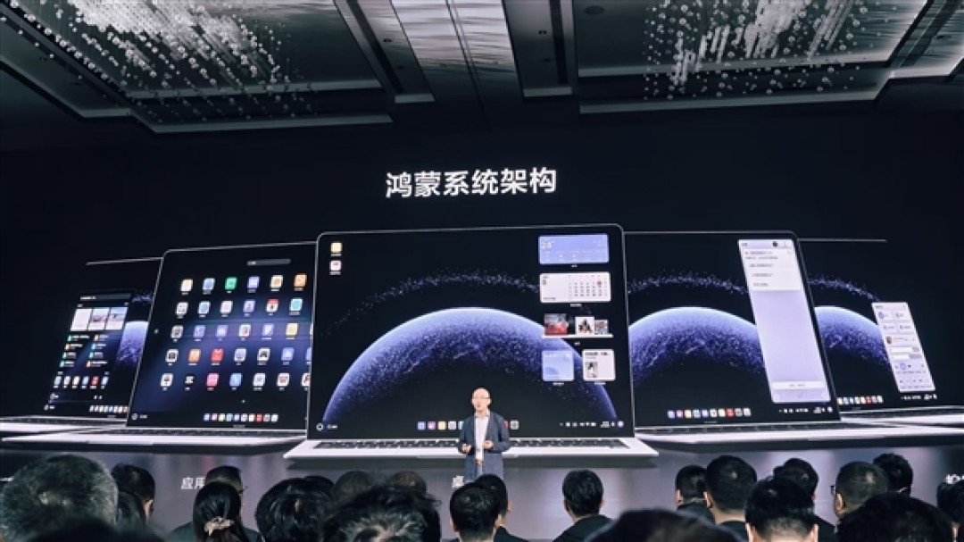 华为鸿蒙电脑发布！操作系统界面首次亮相 自带底部Dock栏 比Windows更快、更漂亮