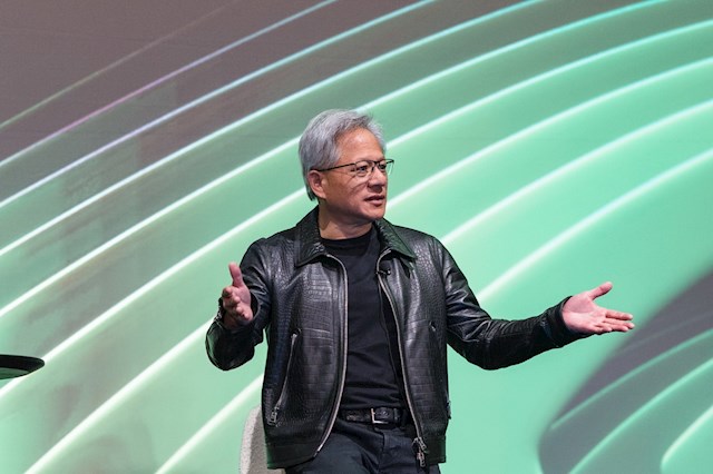 GPU才是王道！黄仁勋：传统CPU还有存在必要吗