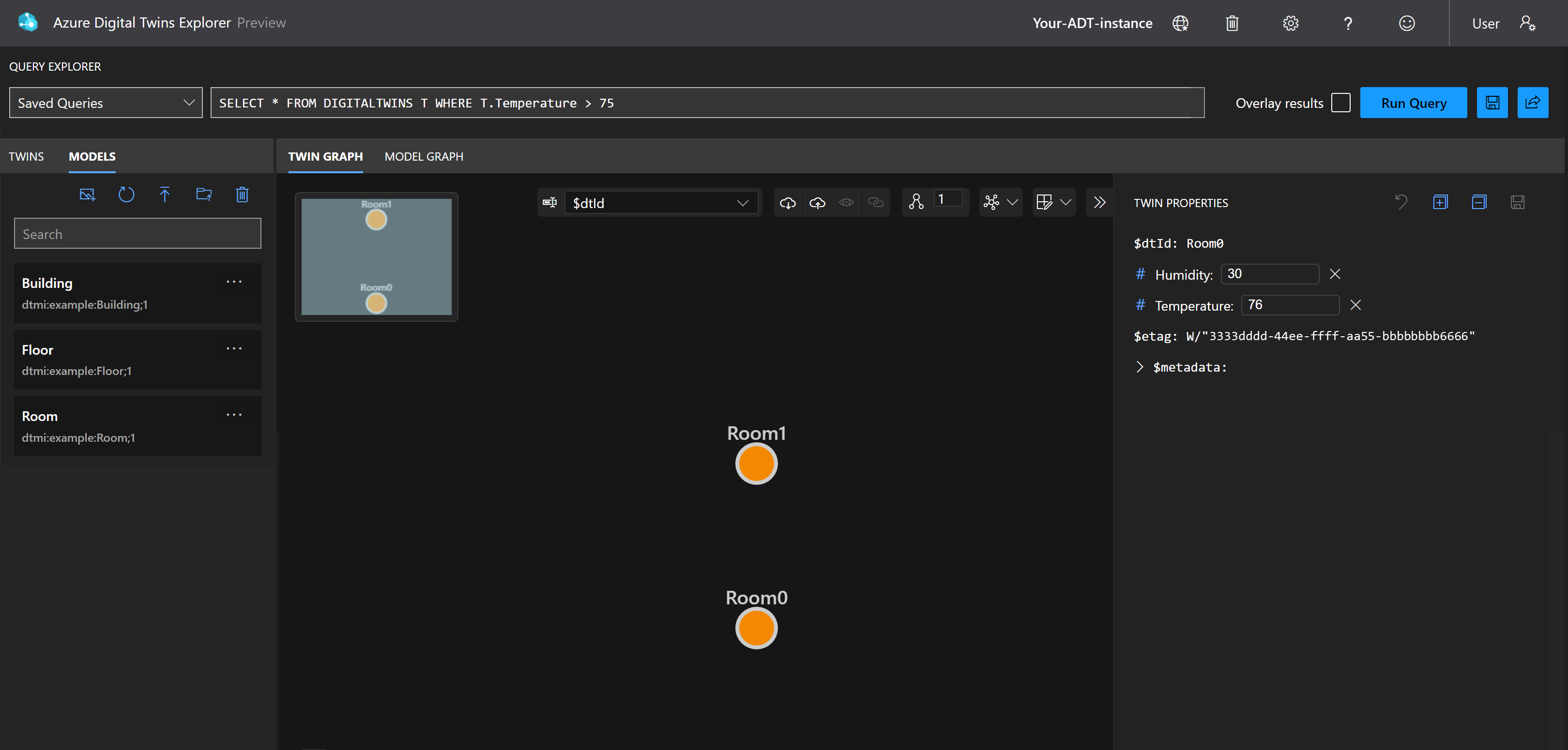 显示属性查询结果的 Azure Digital Twins Explorer 的屏幕截图,其中显示 Room0 和 Room1。