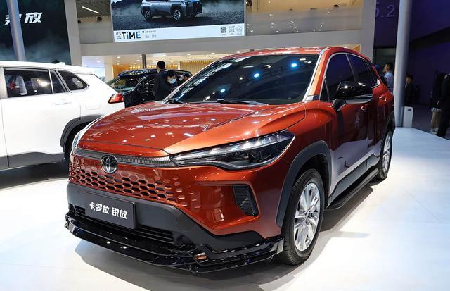 行驶8000km后,看到了纯电和油混之间的区别,车主:后悔选错车!