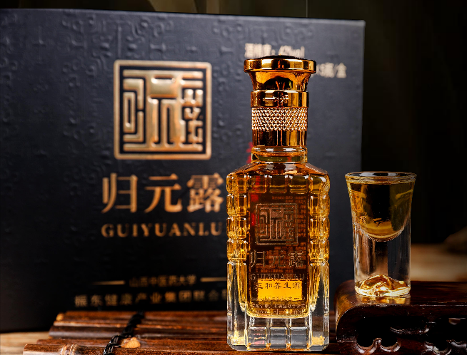 桌子上的啤酒
AI 生成的内容可能不正确。