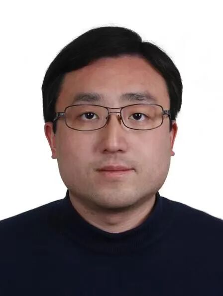 王伟