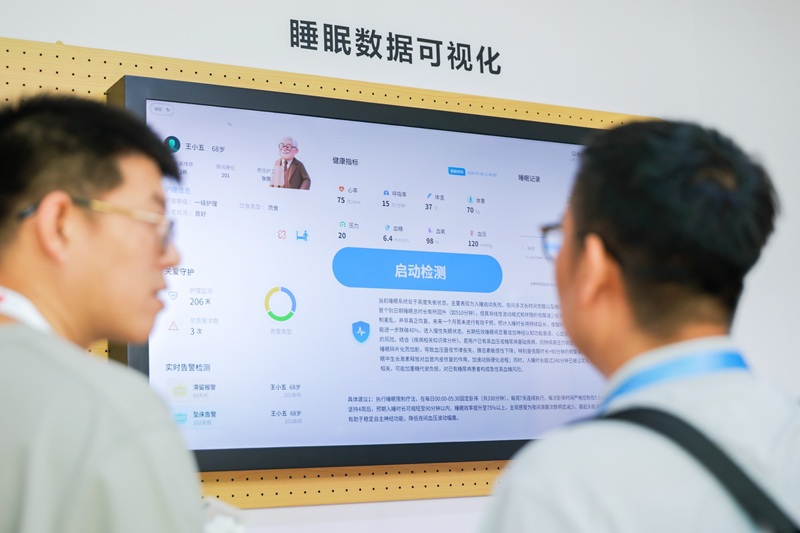 当鸿蒙智家遇上 PopLang：从 HDC 2026 看全民实时编程时代的到来