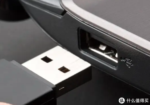 U盘突然读不出来?教你几招轻松解决问题