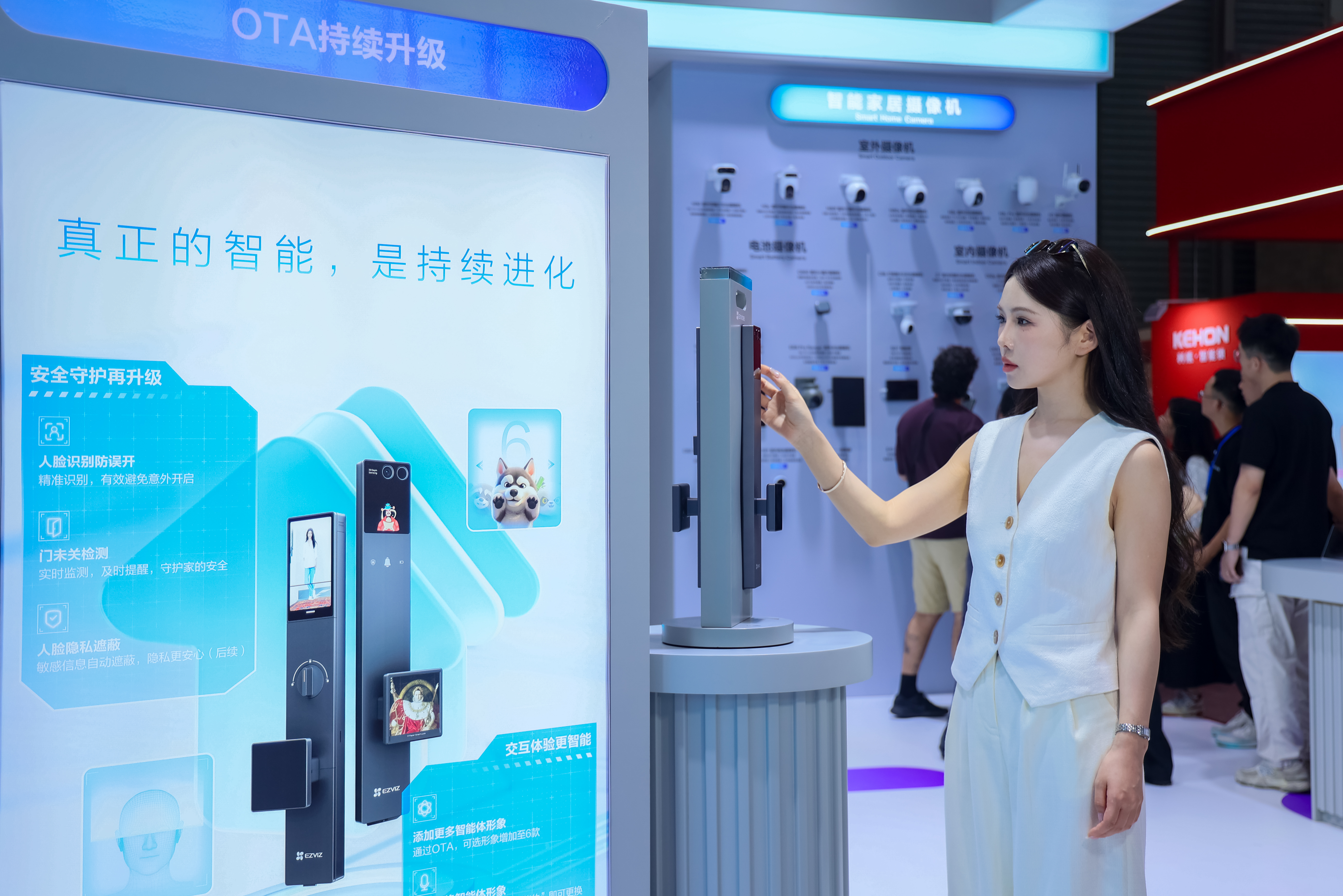 从识别人到理解事，萤石用AI推动入户安全迎来“奇点时刻”-CSDN博客