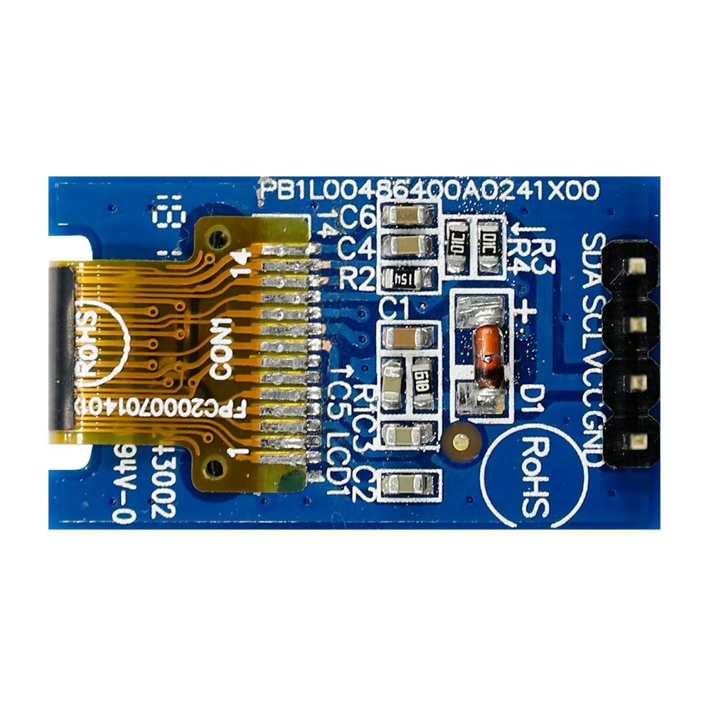 带有微型 SMD 元件的微型 PCB 布局。