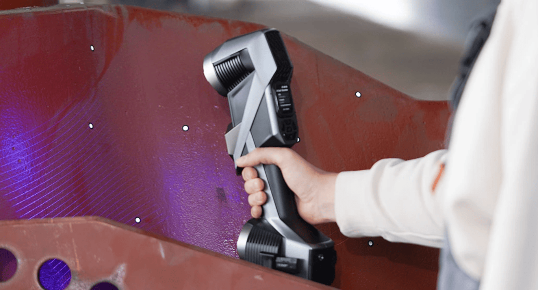 使用标准球棒进行三维扫描拼接精度验证示意图