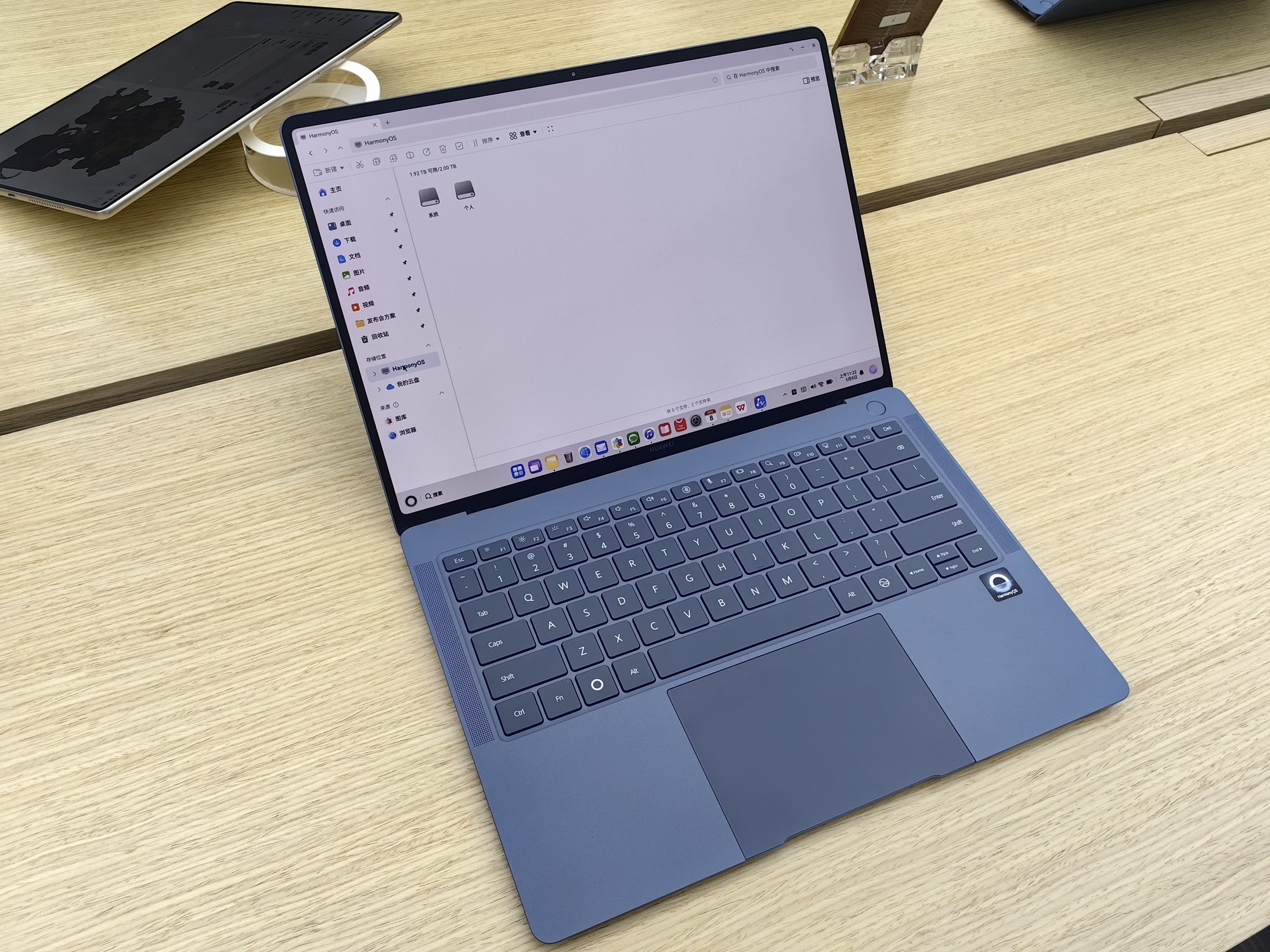 华为matebook