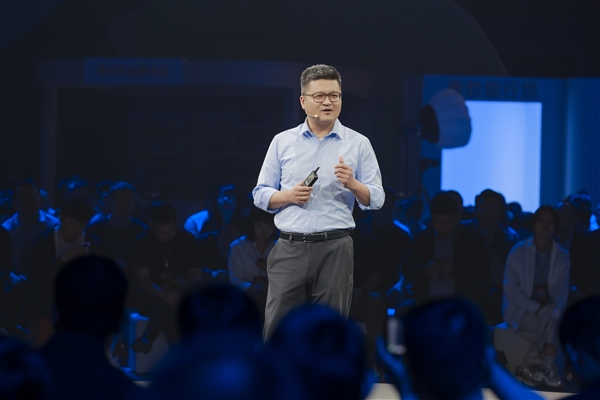 你我都参与的小目标实现咯！“支付宝碰一下”用户破亿！