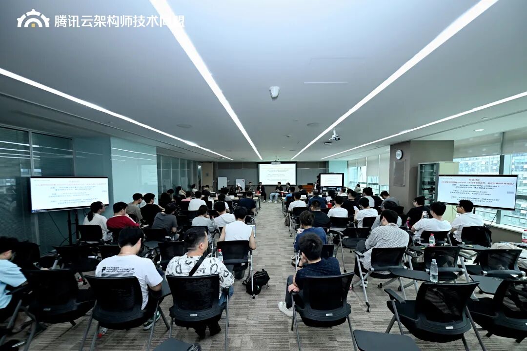 离开社区的这两年，我以为自己不需要它了