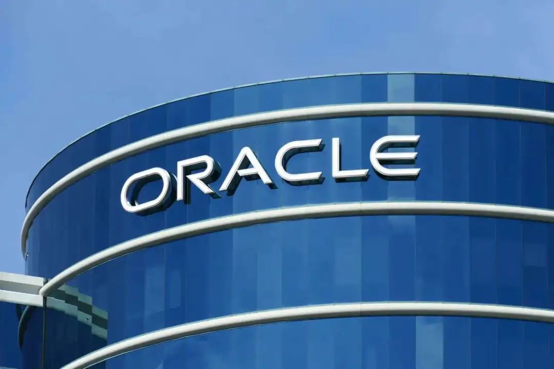 ORACLE 云战略大举成功给国内的数据库厂商留下什么可以借鉴的东西