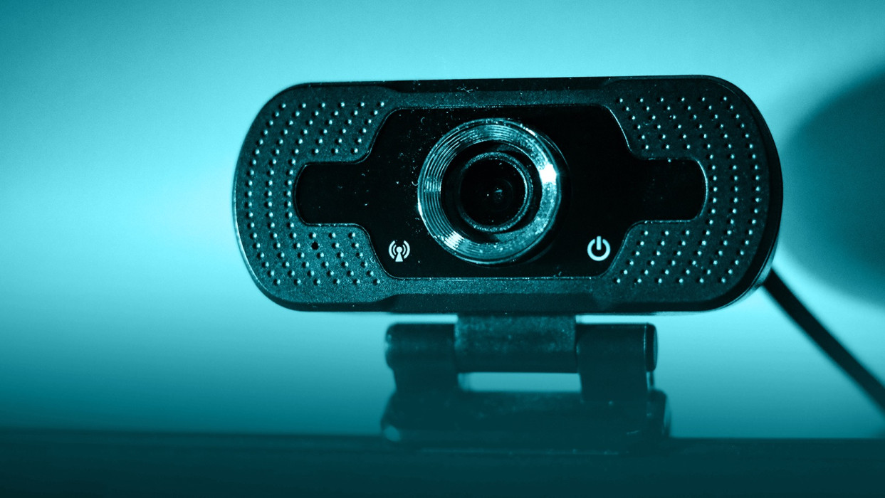 Webcam hacking: How to know if someone may be spying on you through your  webcam