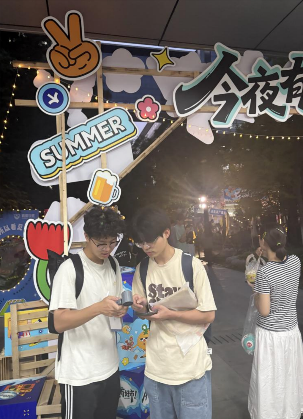 实战淬炼真章！华科大飞桨班学子百度实习，一月攻克OCR、科学计算等硬核产业课题