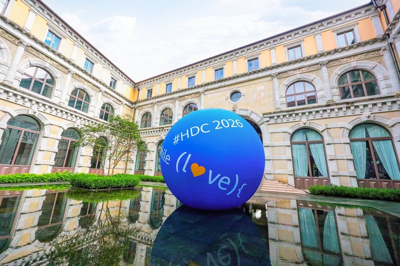 当鸿蒙智家遇上 PopLang：从 HDC 2026 看全民实时编程时代的到来