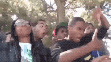 dce338895d401573cce426a1a94462e3.gif
