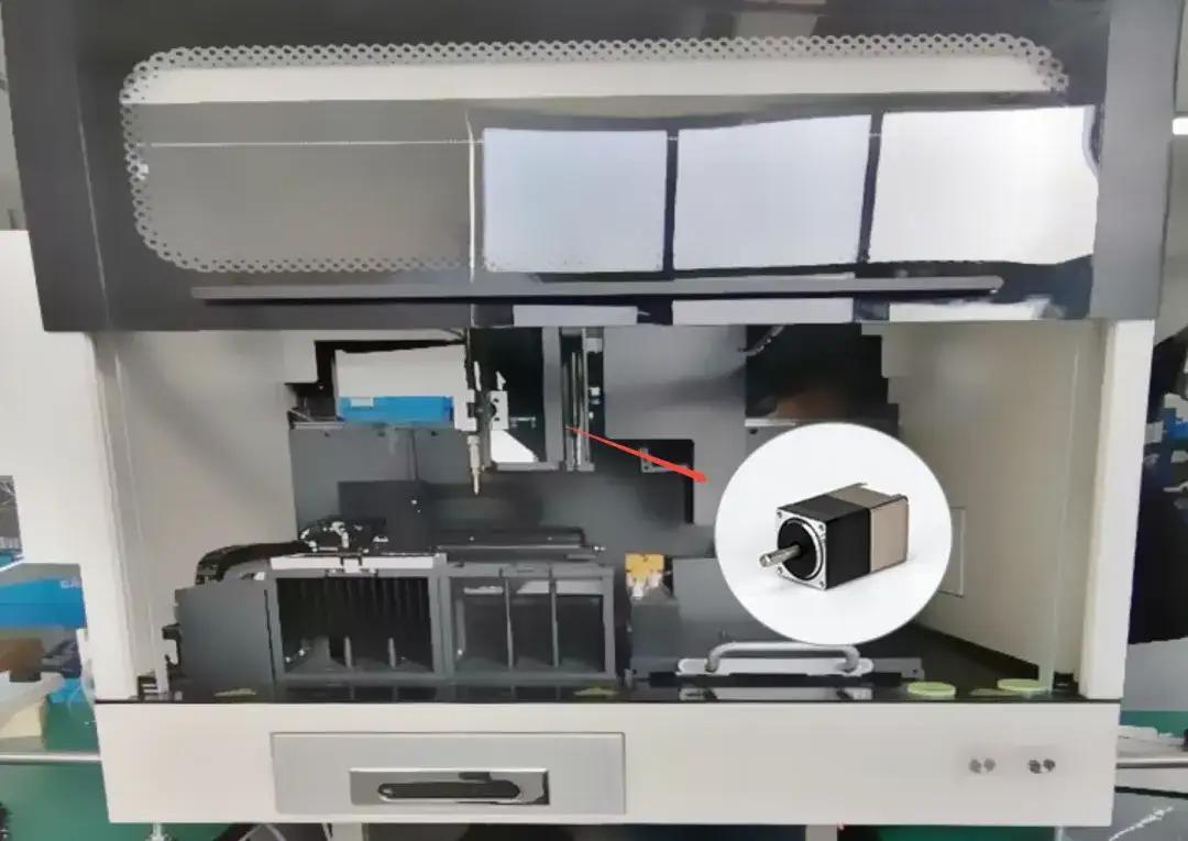 移液工作站中的STM系列一体化步进伺服电机(示例)