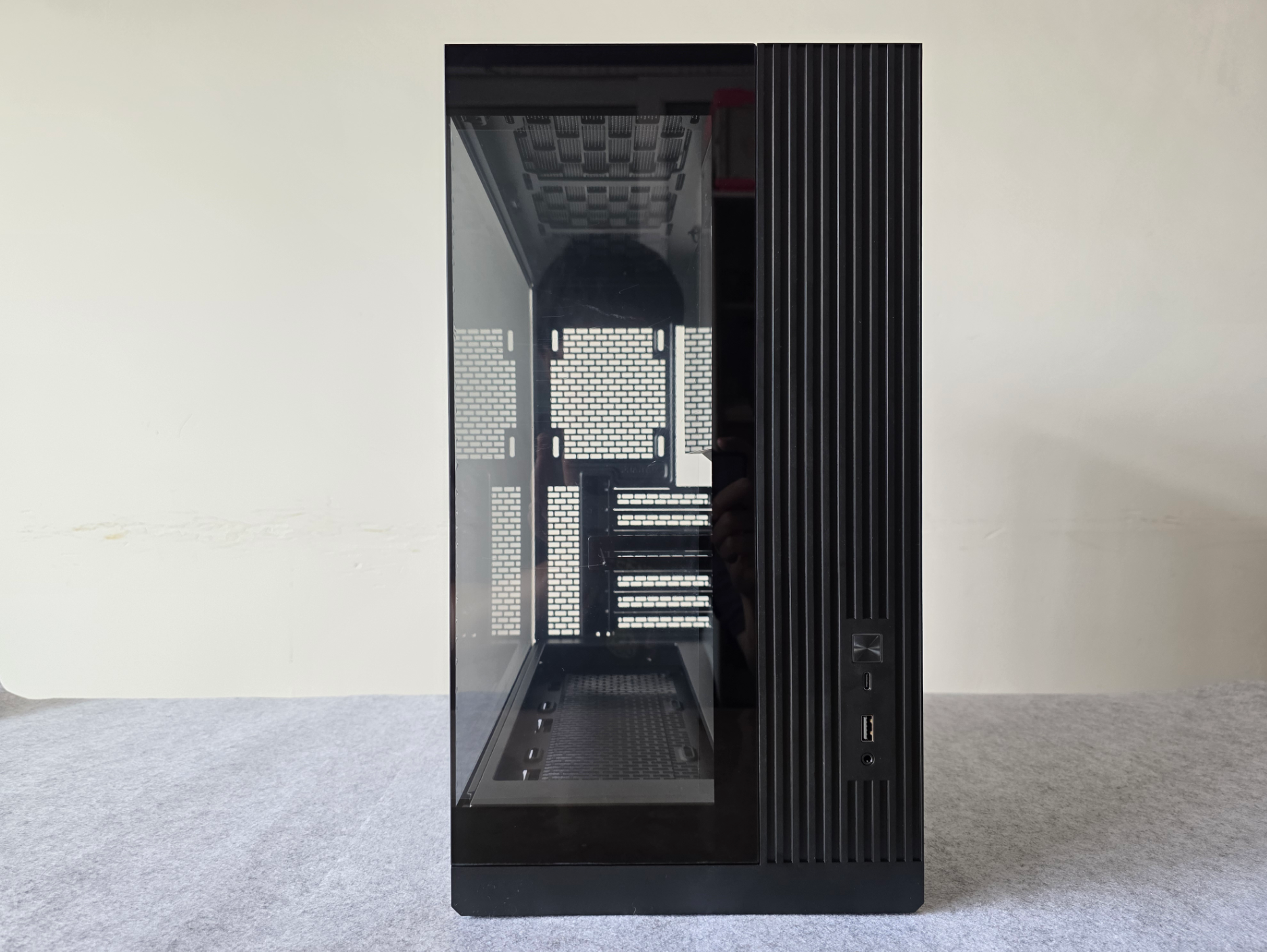 机箱看片,指日可待?追风者XT V5L清风屏显海景房机箱评测-CSDN博客